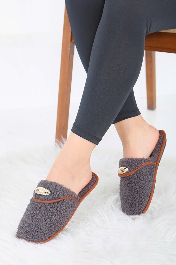 Kadın Antrasit Tokalı Peluş Ev Terliği - 27912-ANTRASIT - 1