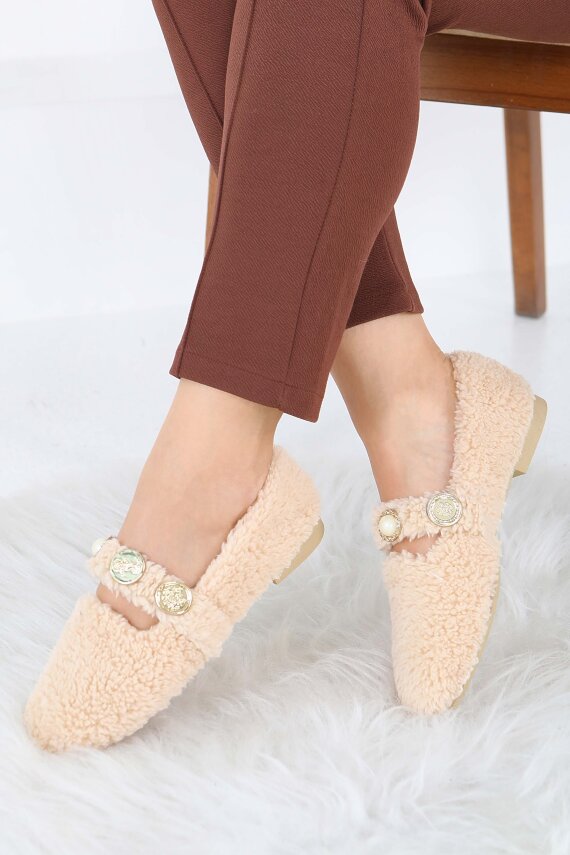 Kadın Bej İnci Ve Tuğra Detaylı Peluş Babet - 27911-BEJ - 1