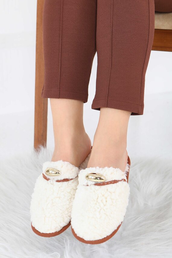 Kadın Ekru Tokalı Peluş Ev Terliği - 27912-EKRU - 3