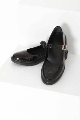 Kadın Mad Siyah Jane Kemer Detaylı Loafer Ayakkabı - 27145 - 6