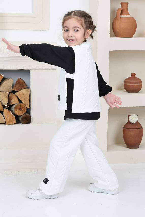 Kız Çocuk Beyaz Kız Çocuk Gömlek Yaka Dokulu Alt Üst Takım Takım - 26813 - 4